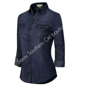 🆕⭐Dark rinse chambray denim button up top